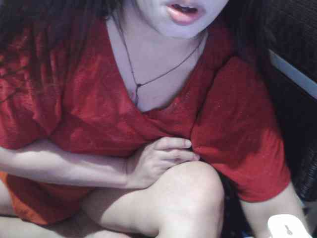 Cassiee webcam