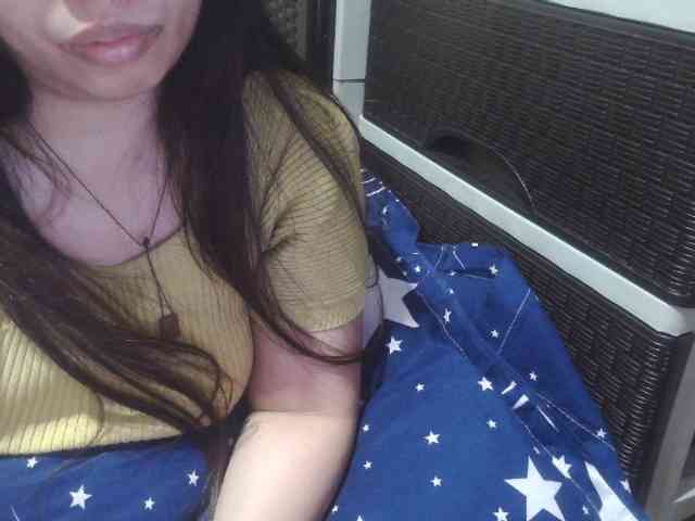 Cassiee webcam