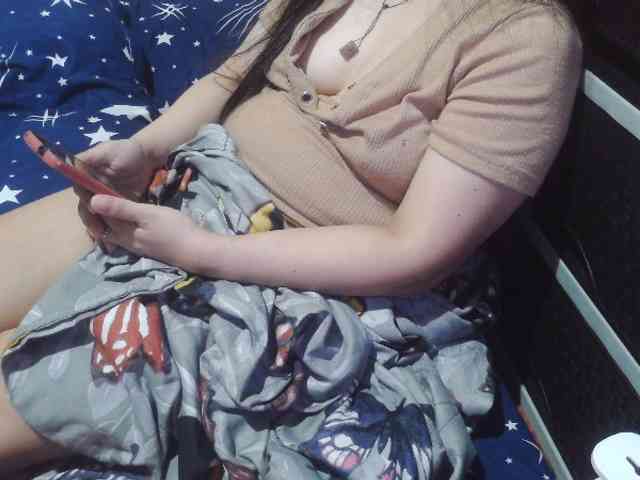 Cassiee webcam