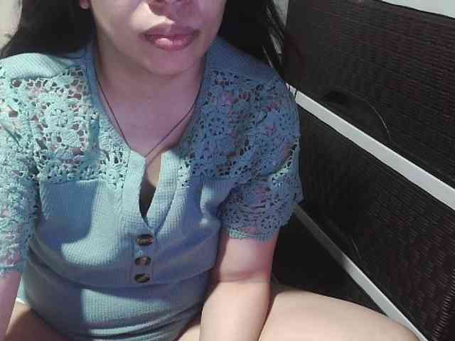 Cassiee webcam