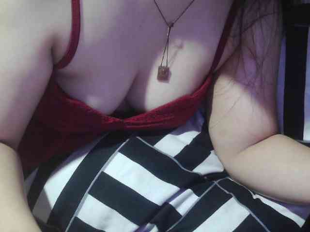 Cassiee webcam