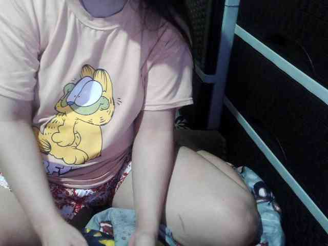 Cassiee webcam