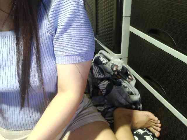 Cassiee webcam