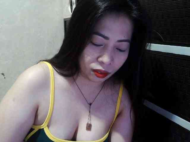 Cassiee webcam