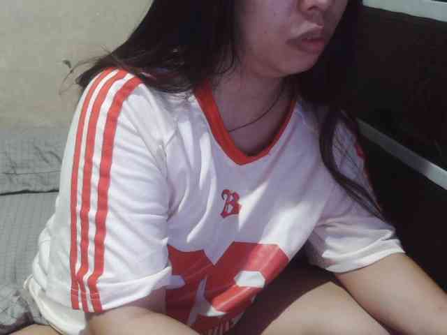 Cassiee webcam
