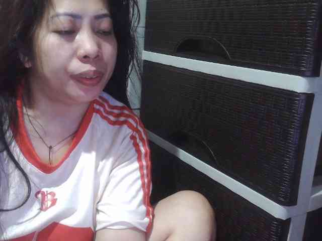 Cassiee webcam