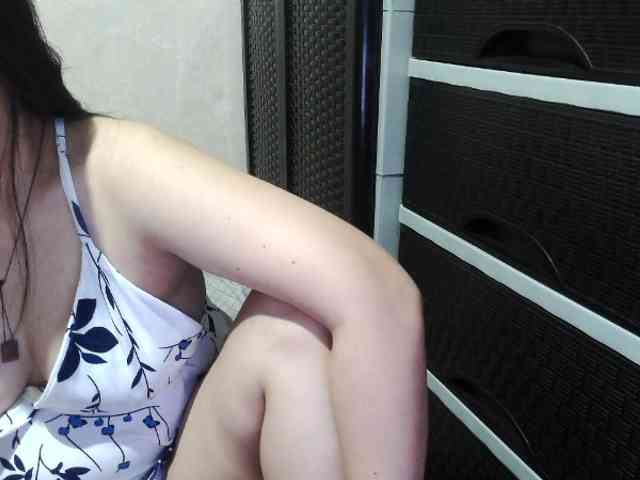 Cassiee webcam