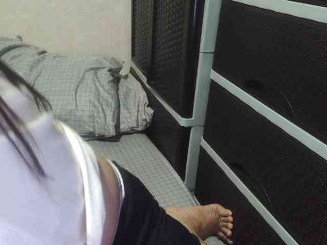 Cassiee webcam