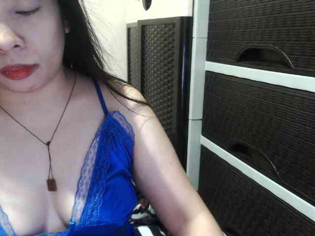Cassiee webcam