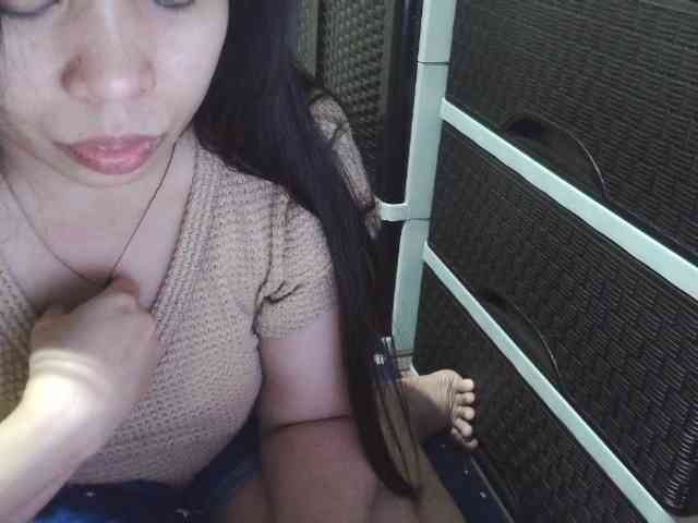Cassiee webcam
