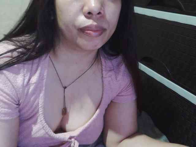 Cassiee webcam