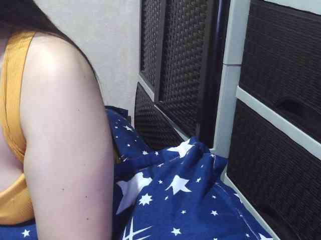 Cassiee webcam