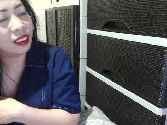 Cassiee webcam