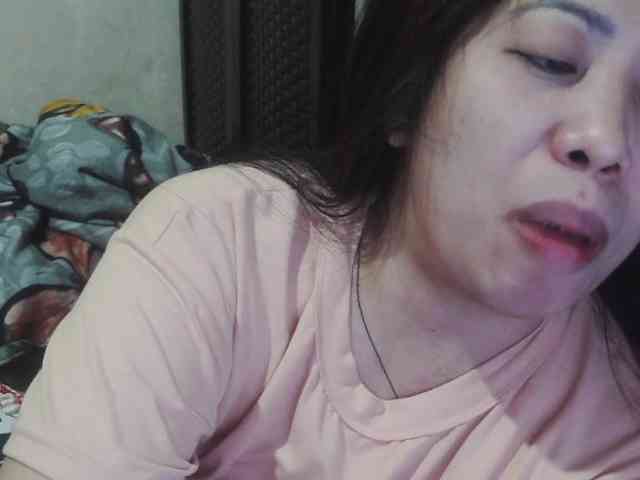 Cassiee webcam