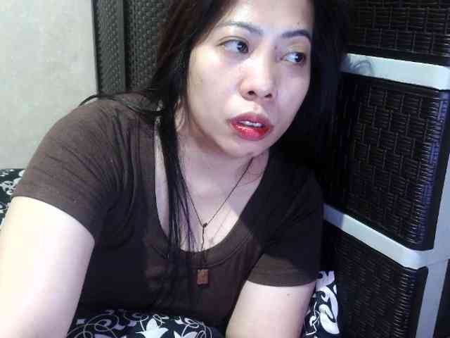 Cassiee webcam