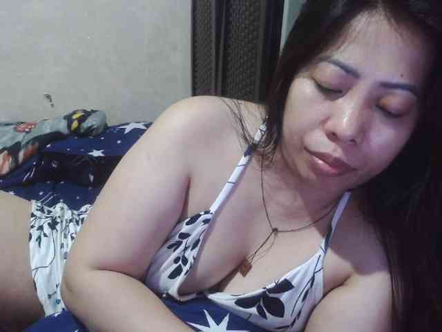 Cassiee's cam show statistics and live stream