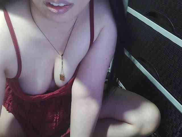 Kazzandra webcam