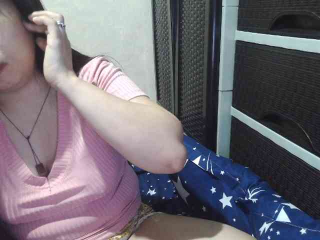 Cassiee webcam