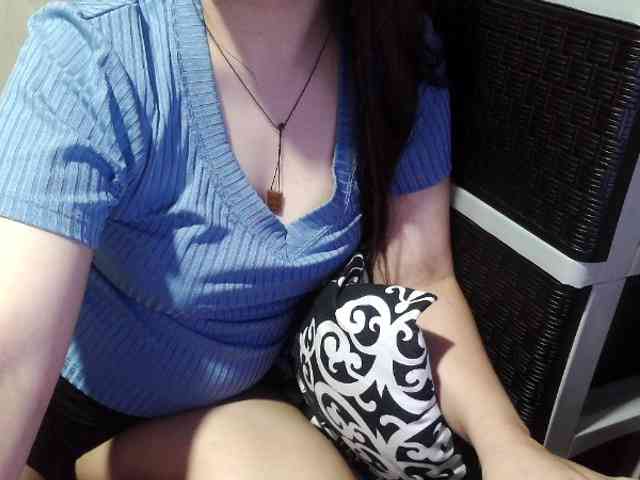Cassiee webcam