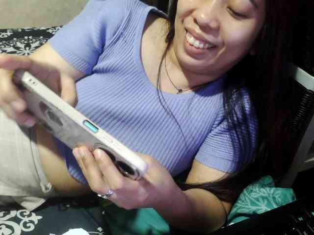 Cassiee webcam