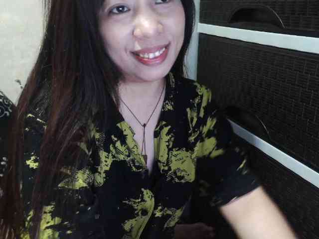 Cassiee webcam