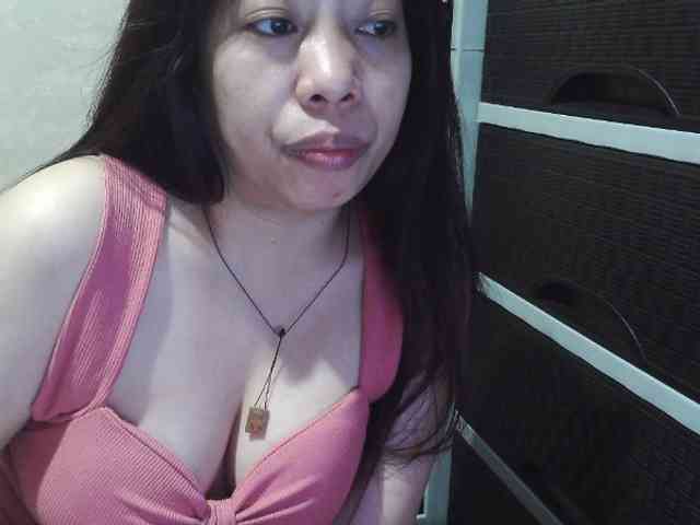Cassiee webcam