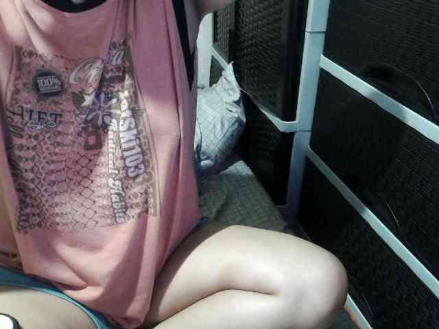 Cassiee webcam