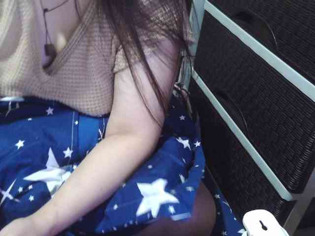 Cassiee webcam