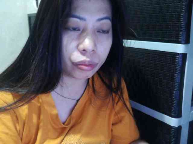 Cassiee webcam