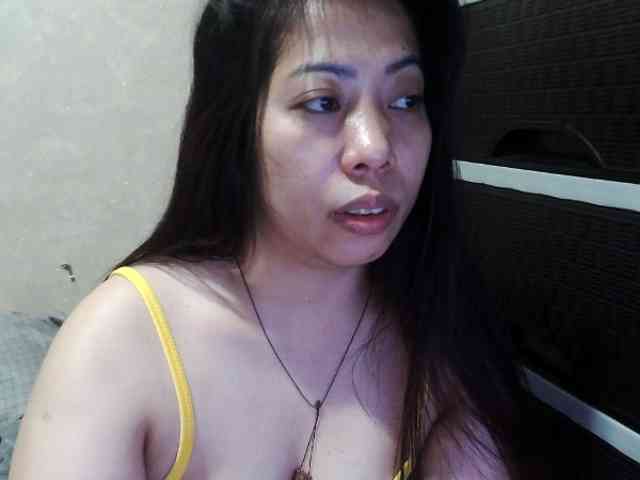 Cassiee webcam