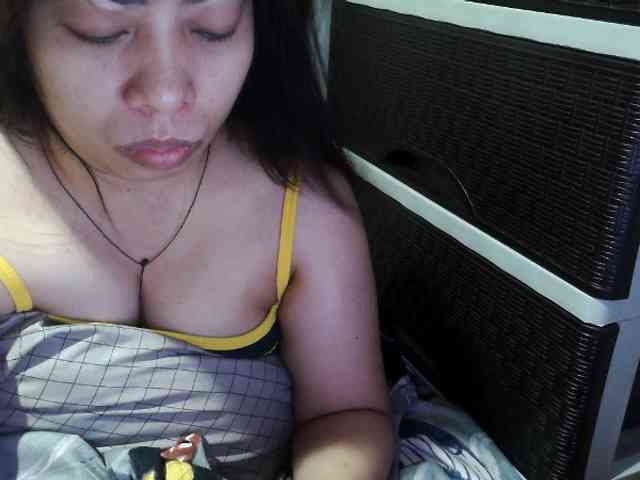 Cassiee webcam