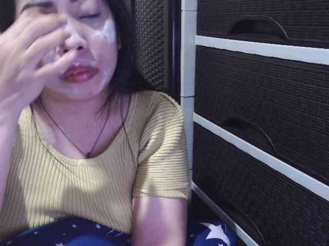 Cassiee webcam