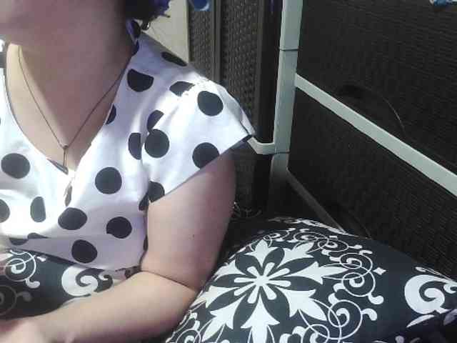 Cassiee webcam