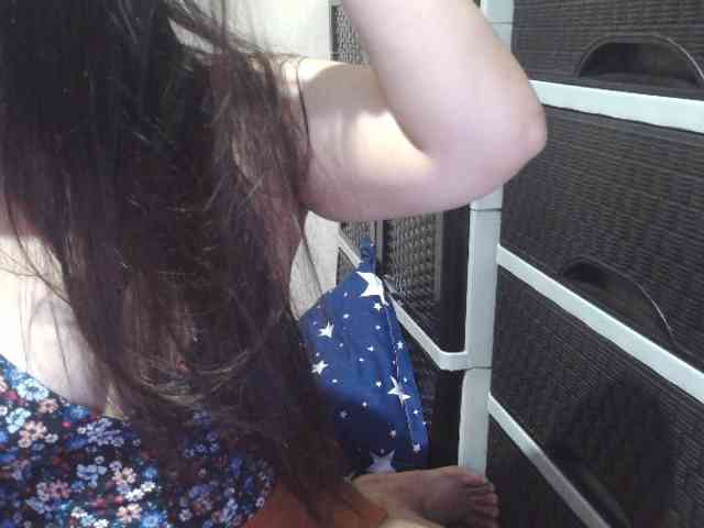 Cassiee webcam