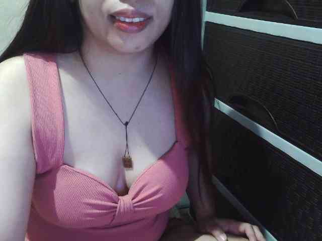 Cassiee webcam