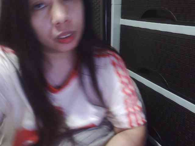 Cassiee webcam
