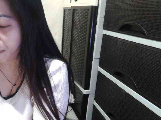 Cassiee webcam