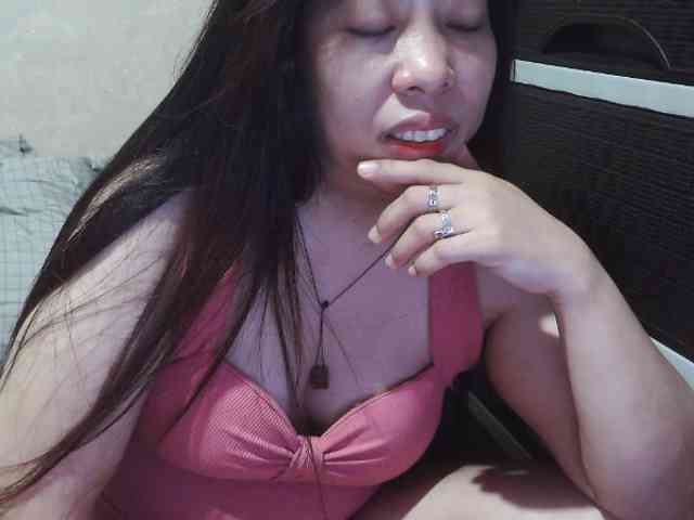 Cassiee webcam