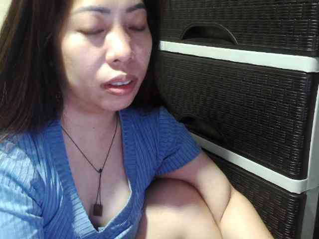 Kazzandra webcam