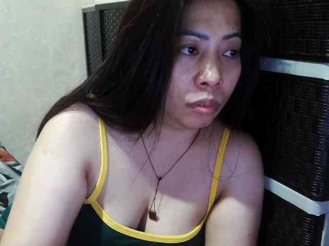 Cassiee webcam