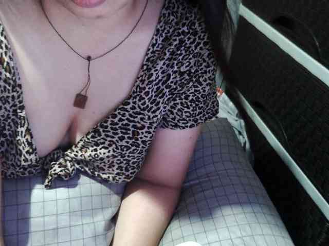 Cassiee webcam