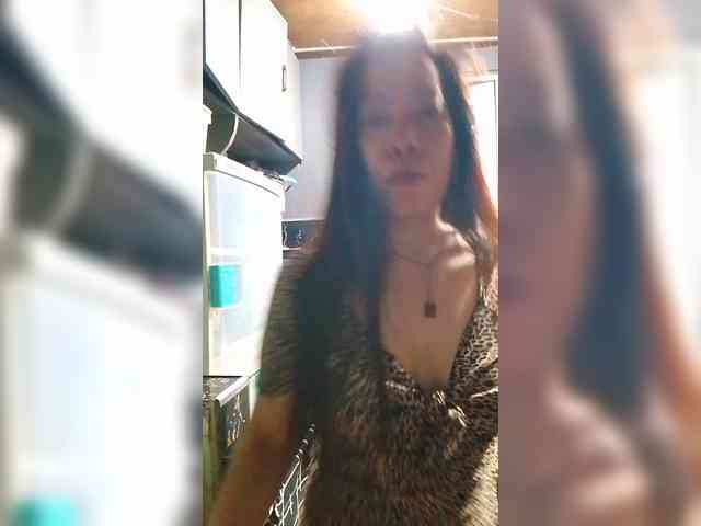 Cassiee webcam