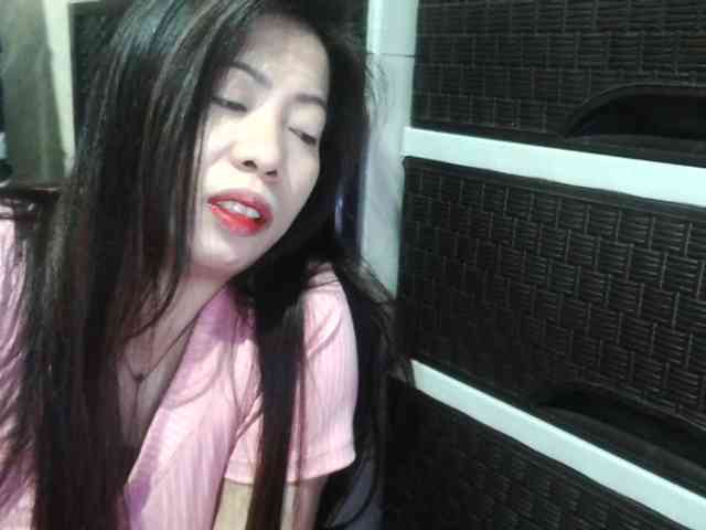 Cassiee webcam