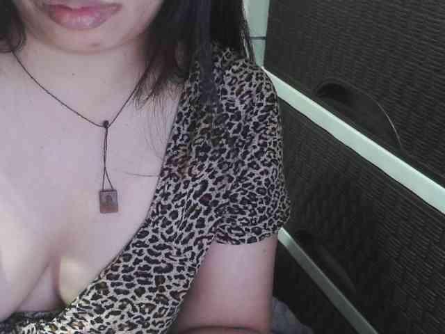 Cassiee webcam