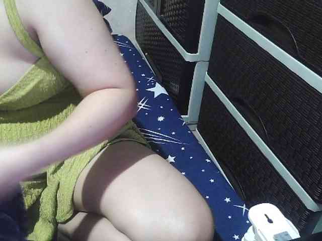 Cassiee webcam