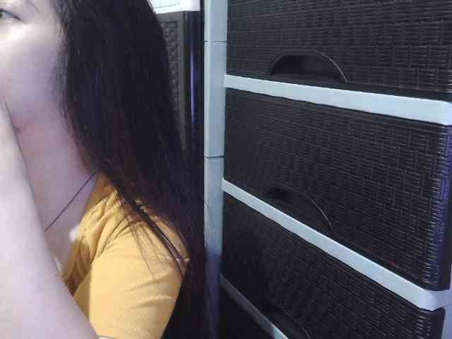 Cassiee webcam