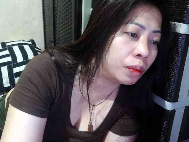Cassiee webcam