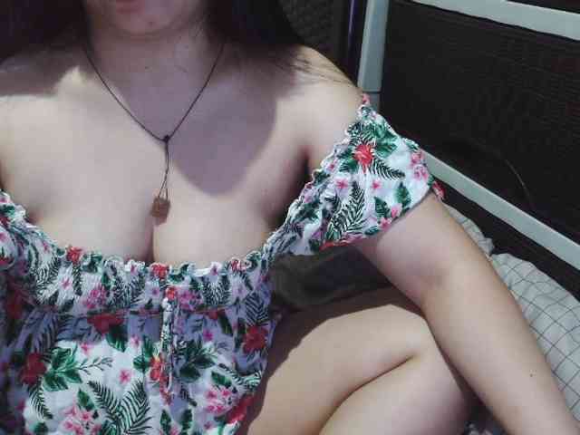 Cassiee webcam