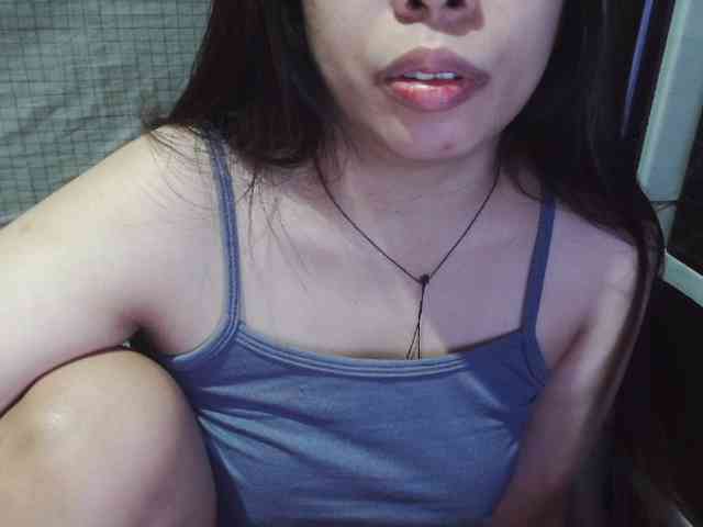 Cassiee webcam