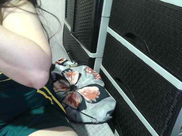 Cassiee webcam